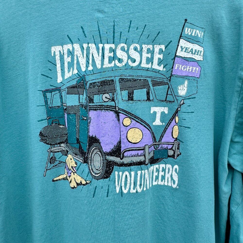 TN Vols Pocket Tee XL Teal Blue Dog Beetle Bus Graphic Collegiate